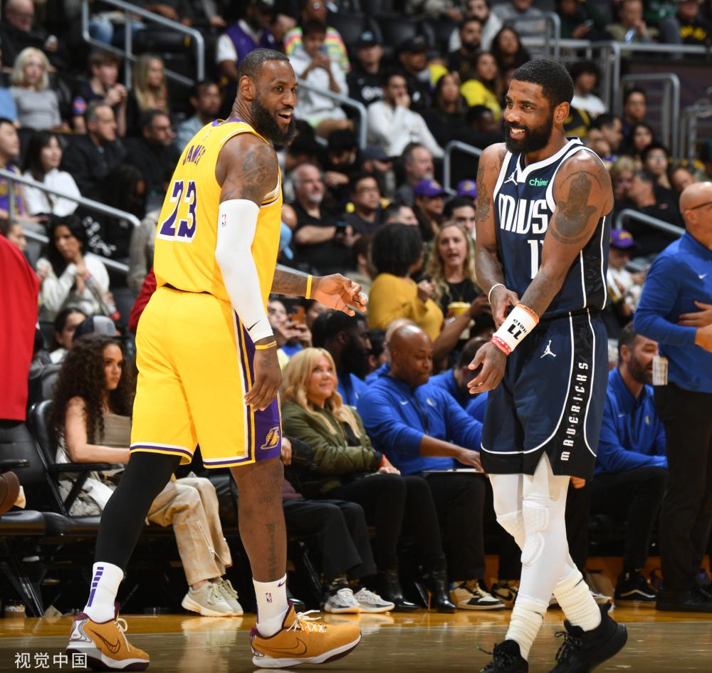 萨姆纳以惊 萨姆纳以惊