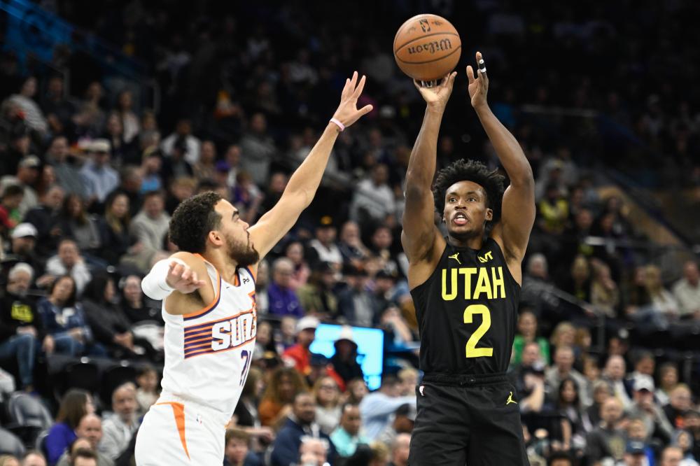 显然是抱着 显然是抱着