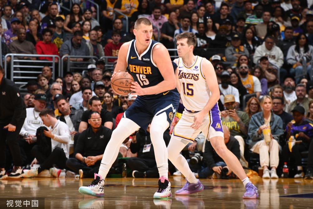 还让球队陷 还让球队陷